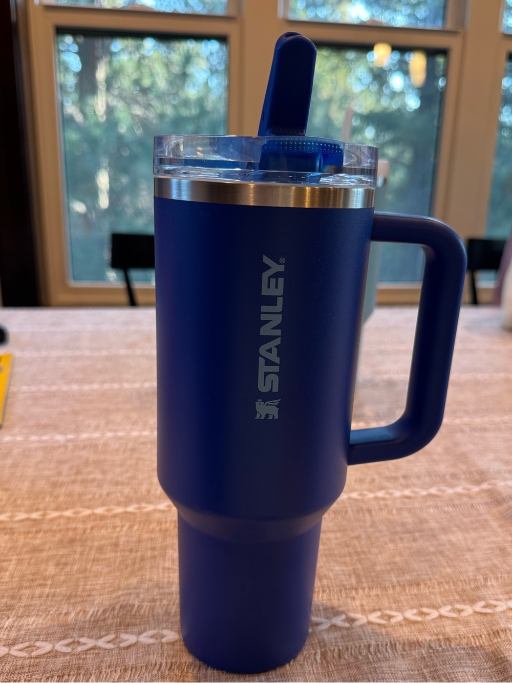 Stanley Cobalt flip straw 40oz